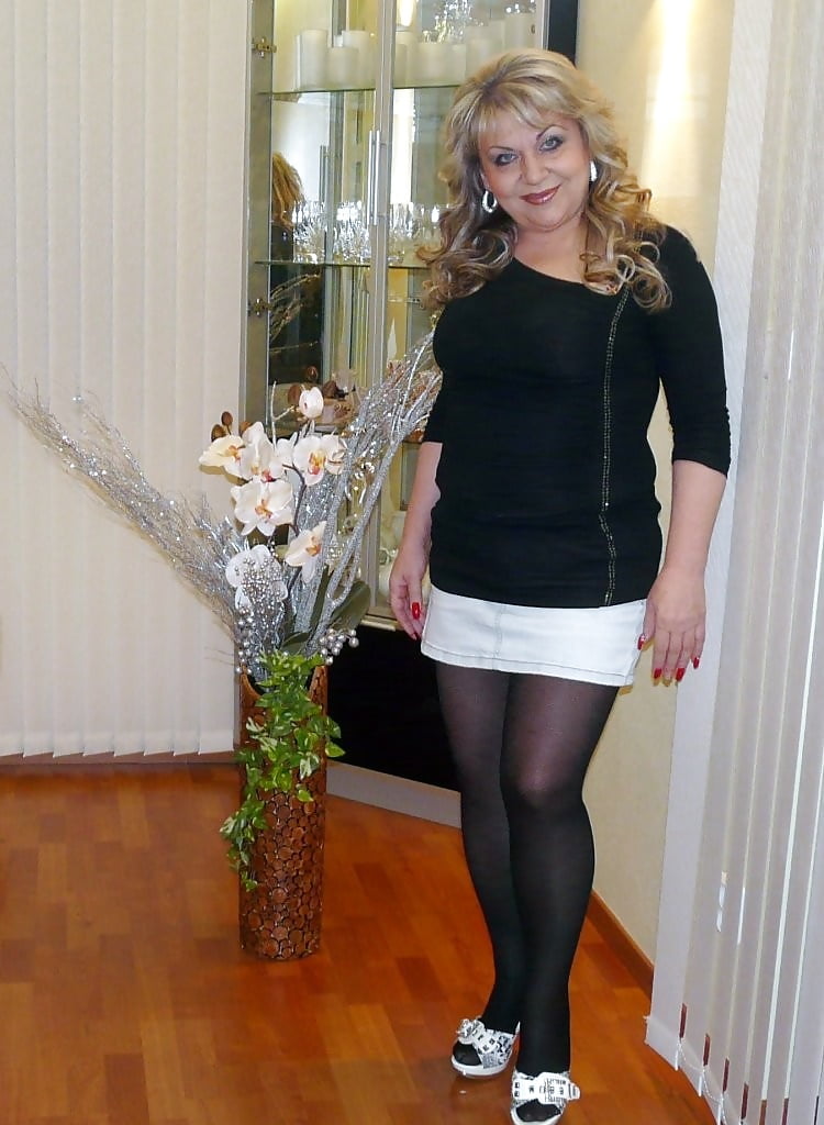 MILFs_Matures_Moms_4292776-3.jpg