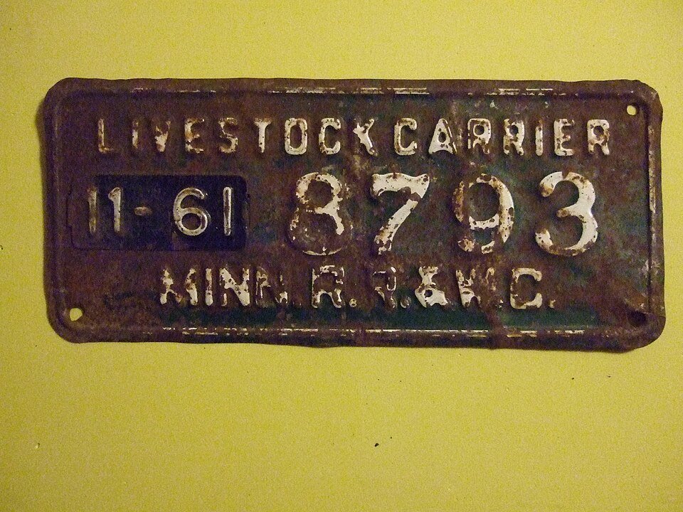 MINNESOTA_1961_-LIVESTOCK_CARRIER_PLATE_^8793_-_Flickr_-_woody1778a.jpg