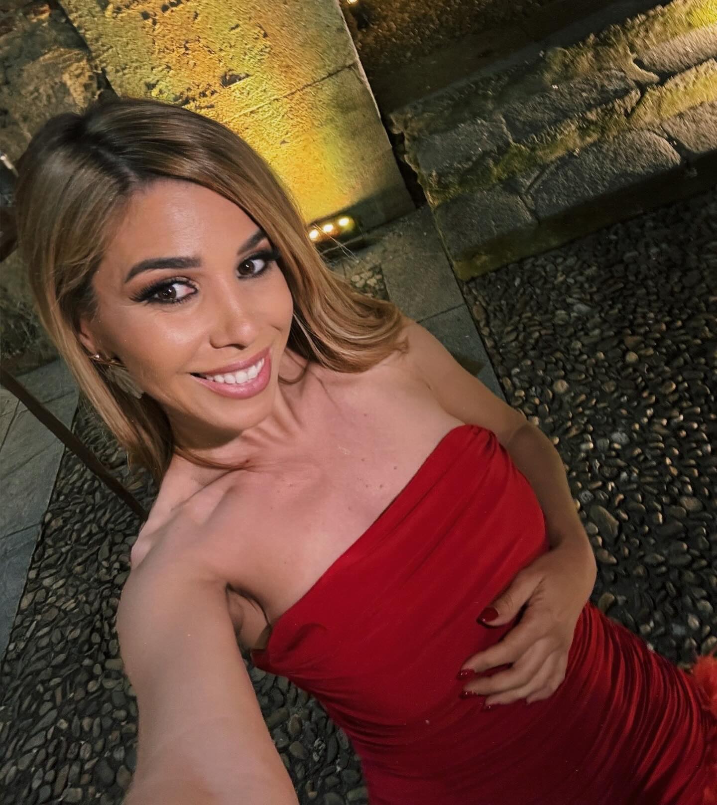 nataliaoficial_286163839.jpg