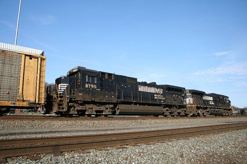 NS-8798[C40-9]---20070325-171100 (1).jpg