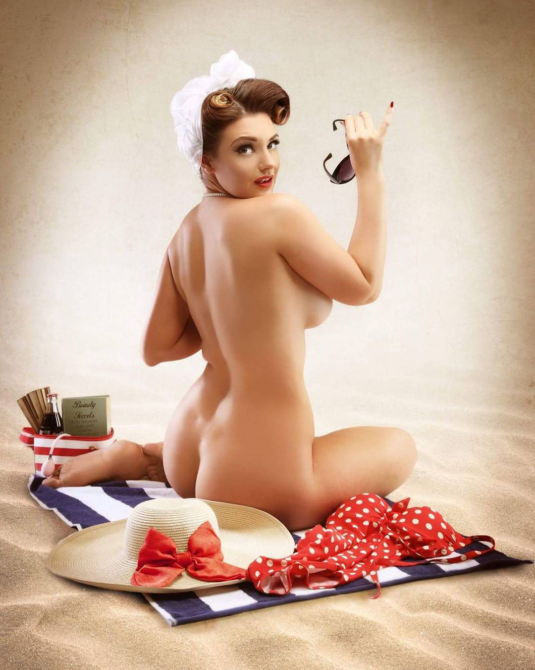 pinup.jpg