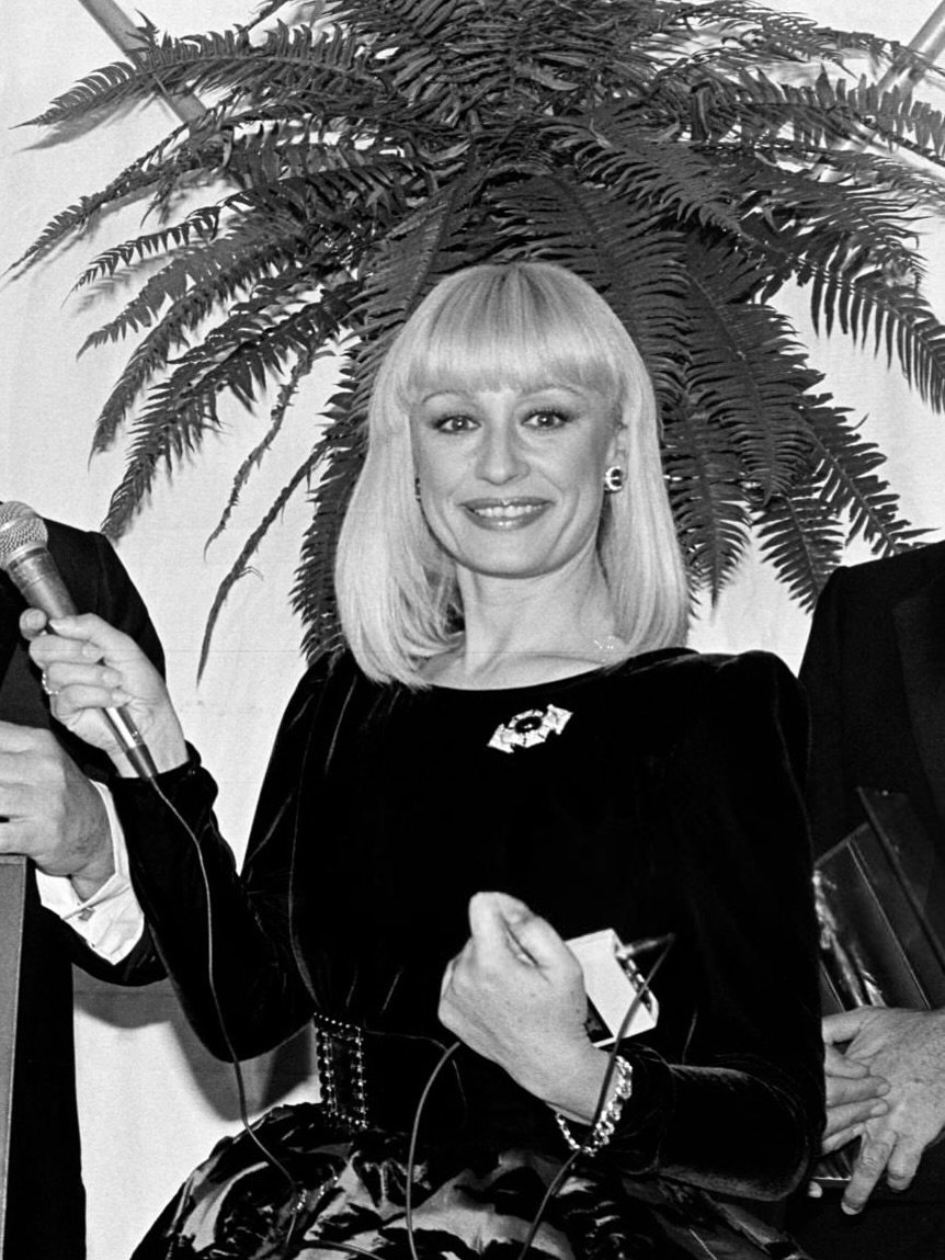 raffaellacarra_spagna__2025-09-20T180542.000Z.jpg