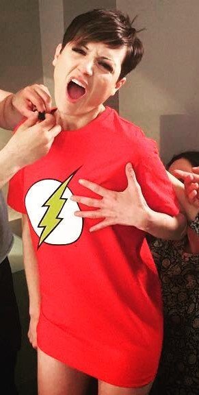 saraescu1981 - BEklroHxmW5.jpg