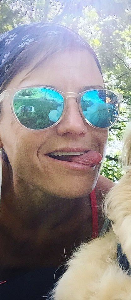 saraescu1981 - BHhCAdVhzDq.jpg