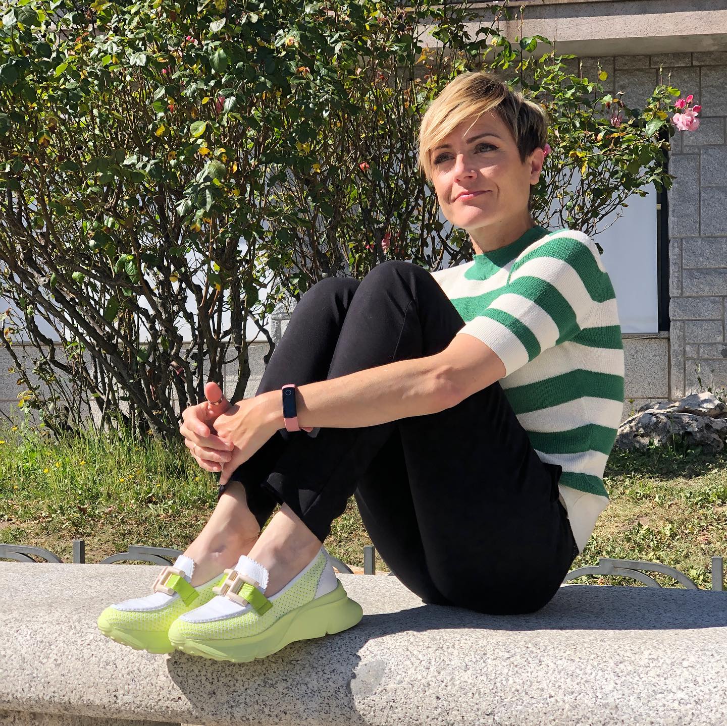 saraescu1981 - DAf8RPUNUZQ - 01.jpg