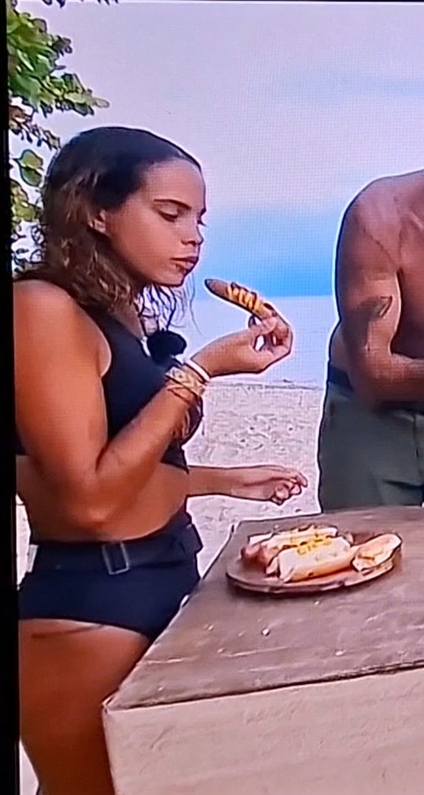 Screenshot_20251015_170718_Video Player.jpg