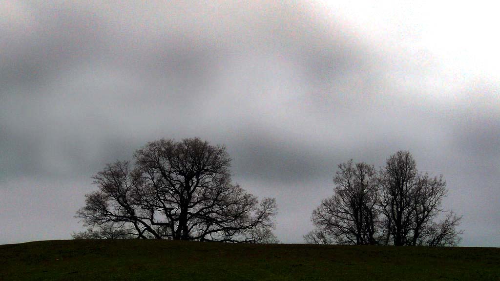 stormy__weather_by_javr56_d8mf0c1-.jpg