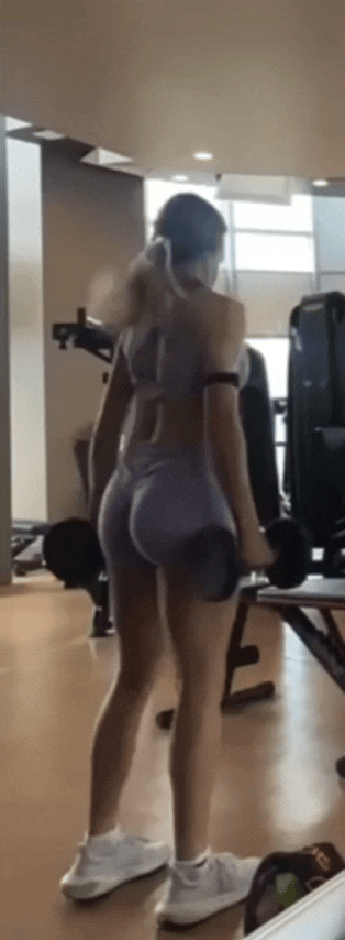 Tatiana Flores.gif