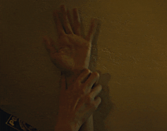 tumblr_4df938b9ea7e34513178ef3d141ab45c_a9ec2ff0_640.gif