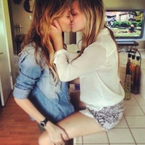 tumblr_6978911ed3f423f1d57c2031ba892fa3_399376c5_500.jpg