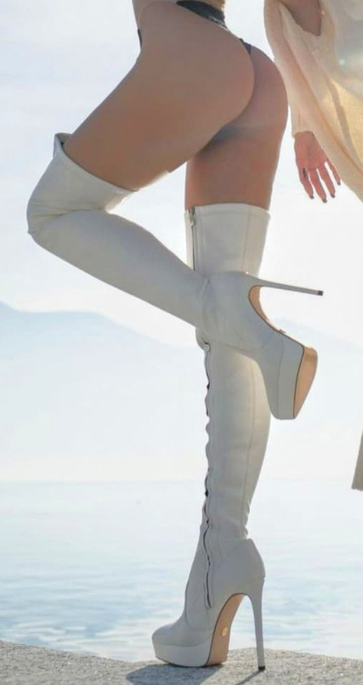 tumblr_6efef7766068812d9b87171d740ce306_c1c53e67_1280.jpg