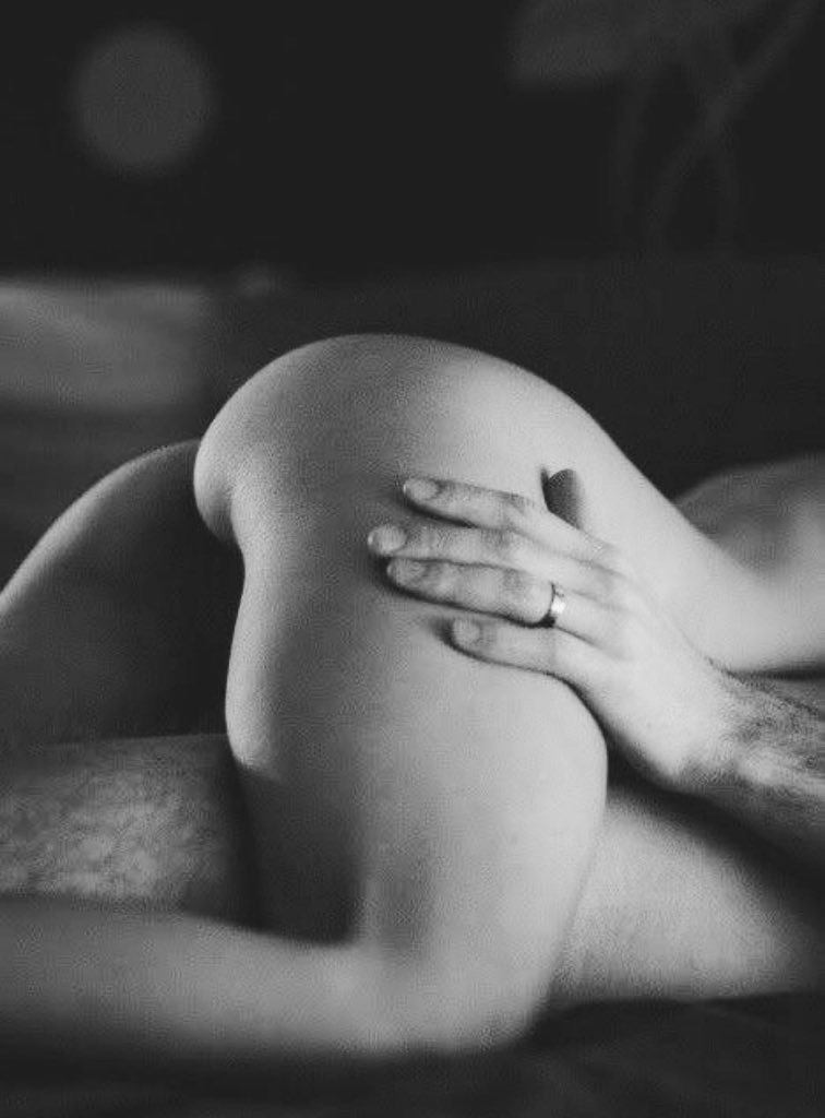 Tumblr_l_1528777073520825.jpg