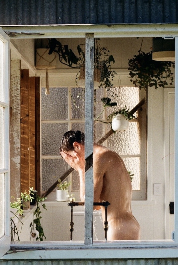 Tumblr_l_74399302833284.jpg