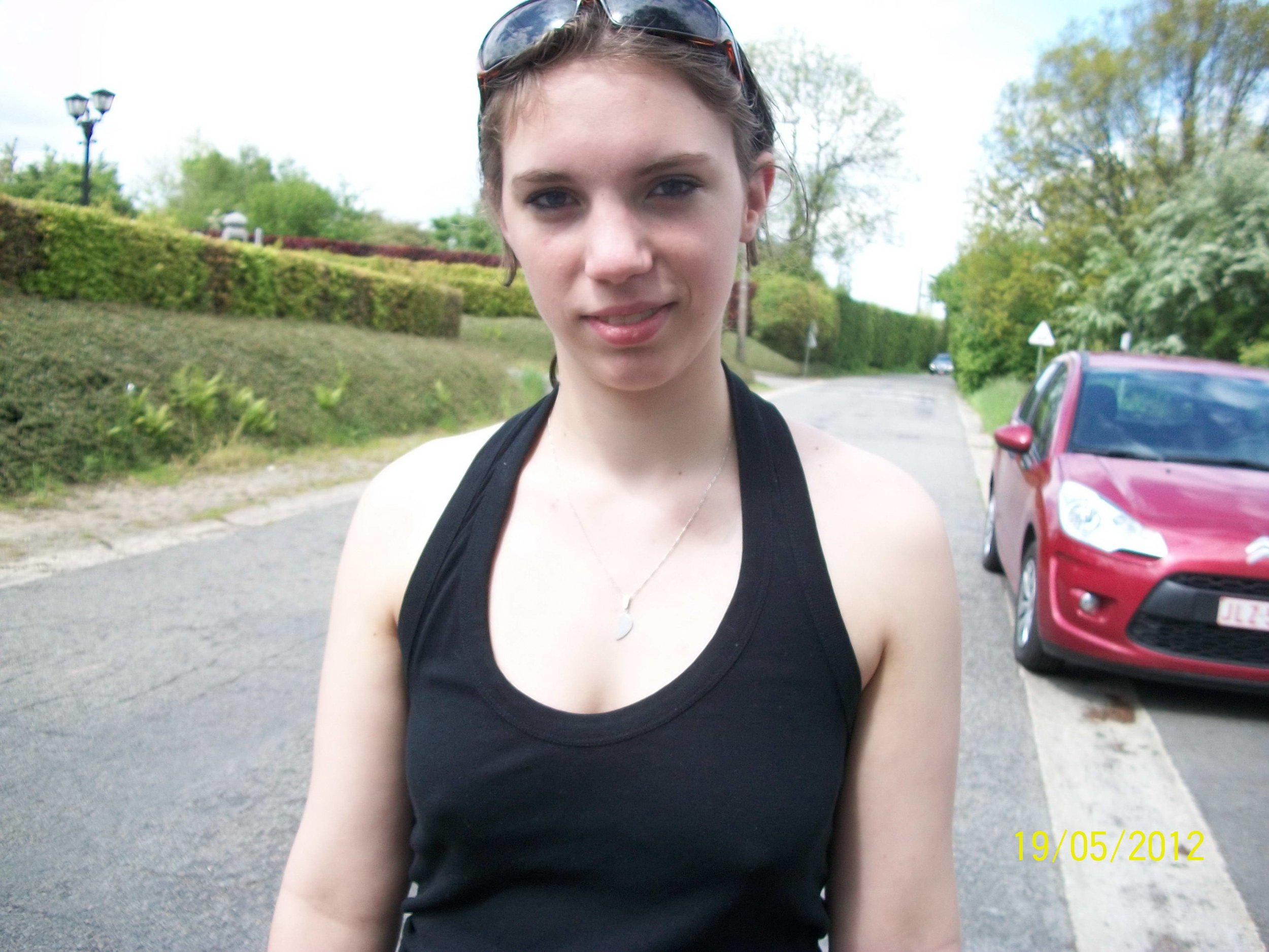 Vestidas sin sujetador (3).jpg