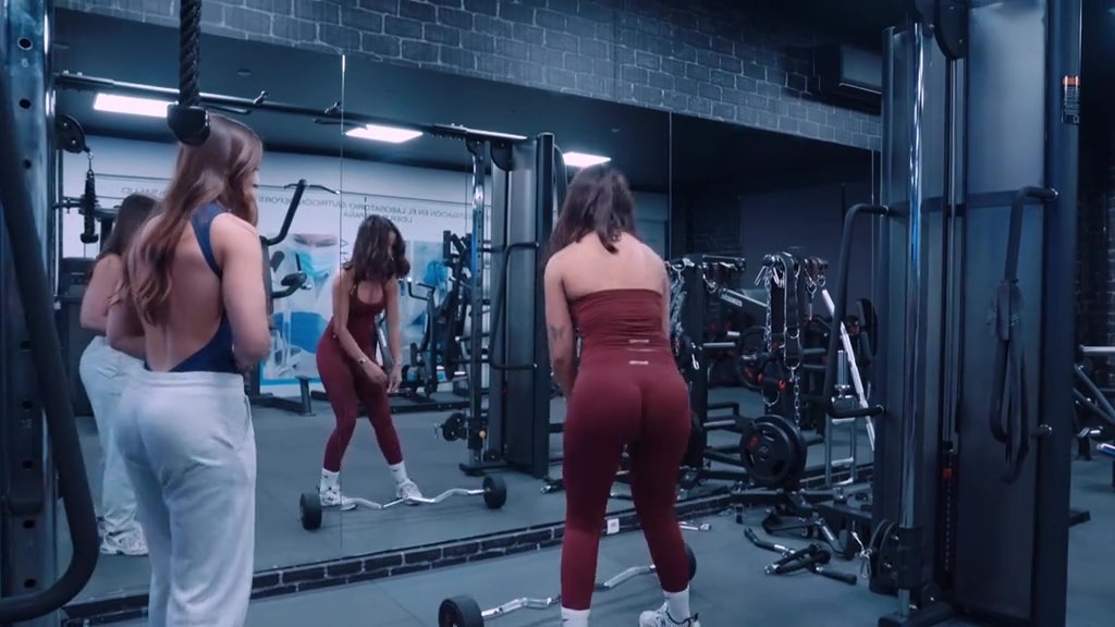 vlcsnap-2025-12-31-14h29m57s110-riv-d-e (3).jpg