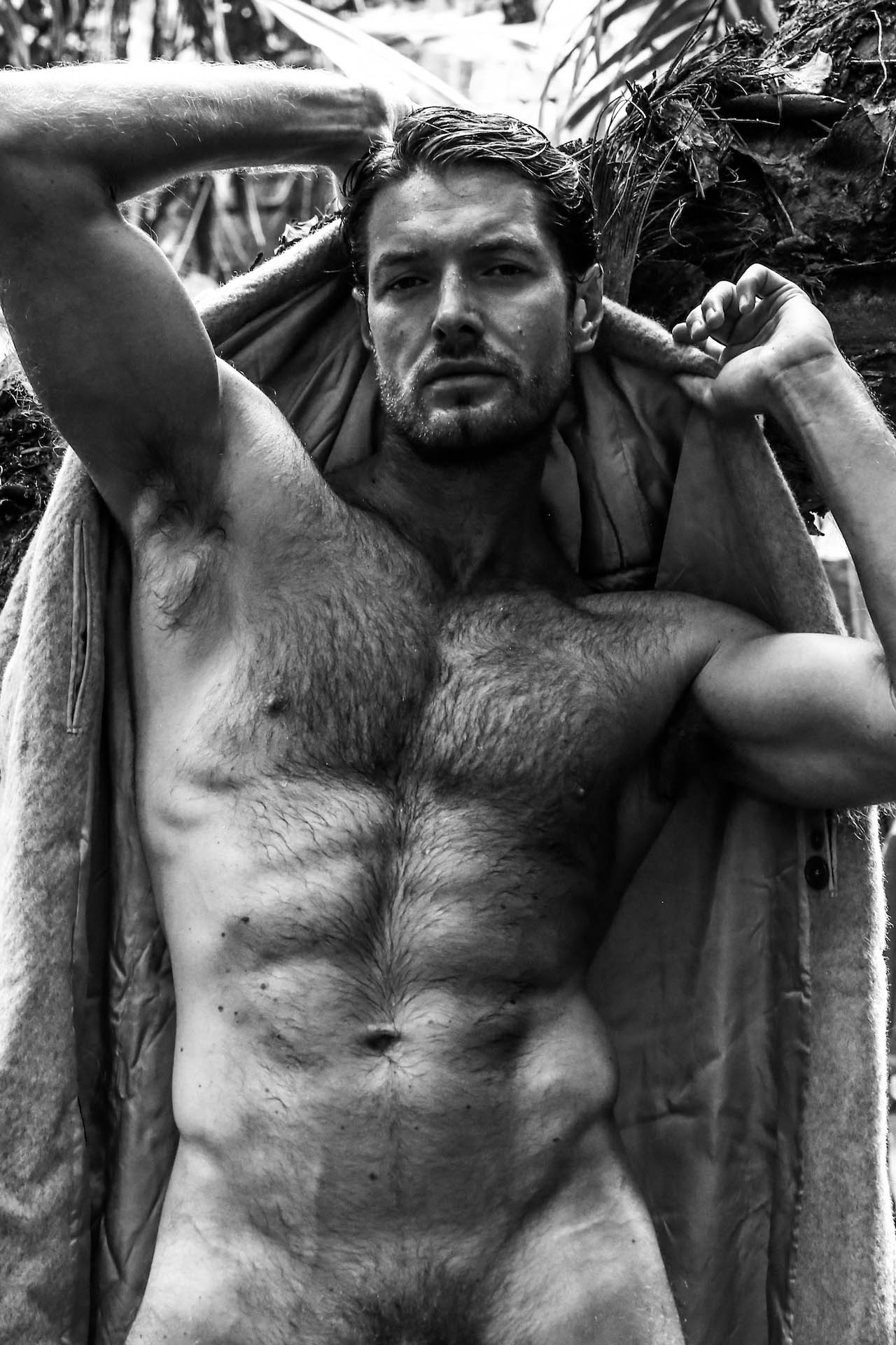 Wet-Hunk-Kirill-Strunnikov-8.jpg